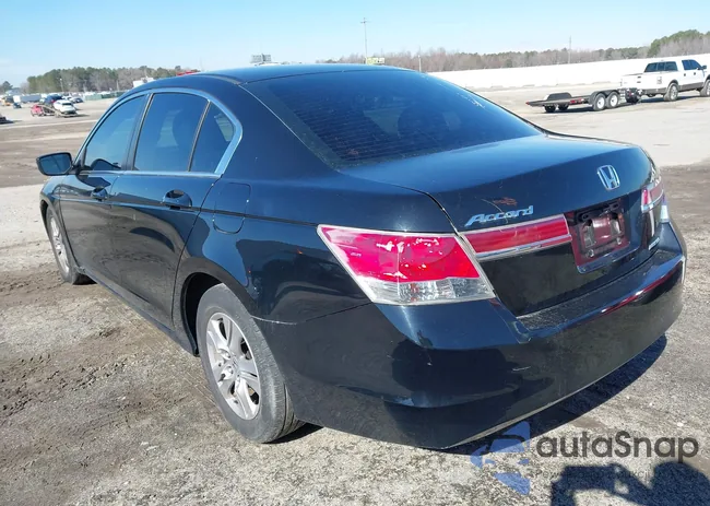 1HGCP2F68CA200415: 44344442