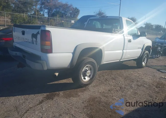 1GCHC24U01Z332861: 44344495