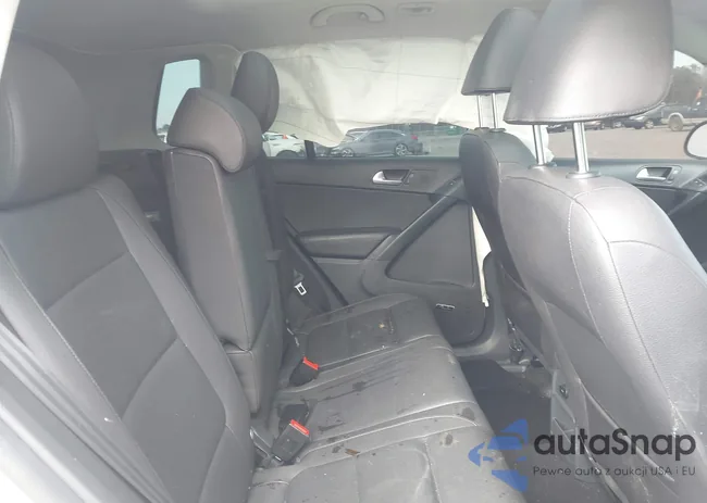 WVGAV7AX2FW604094: 44344524