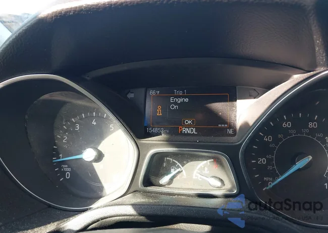 1FADP3F28JL272860: 44343573