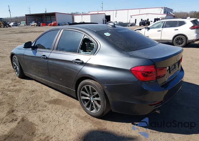 WBA8E5G58HNU22239: 44343581