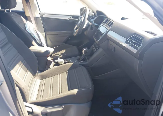 3VVRB7AXXRM192013: 44343610