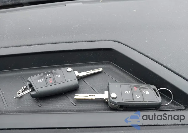 3VV0B7AX4KM110226: 44343668