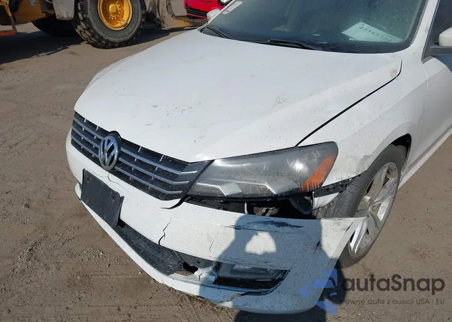 1VWCM7A37DC024641: 44343724