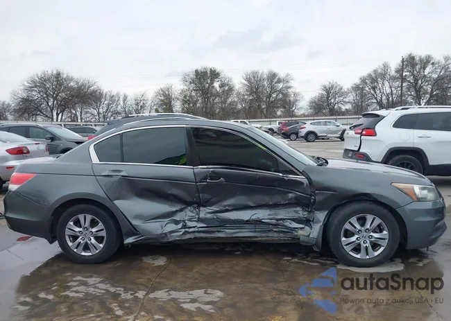 1HGCP2F66CA124466: 44343832