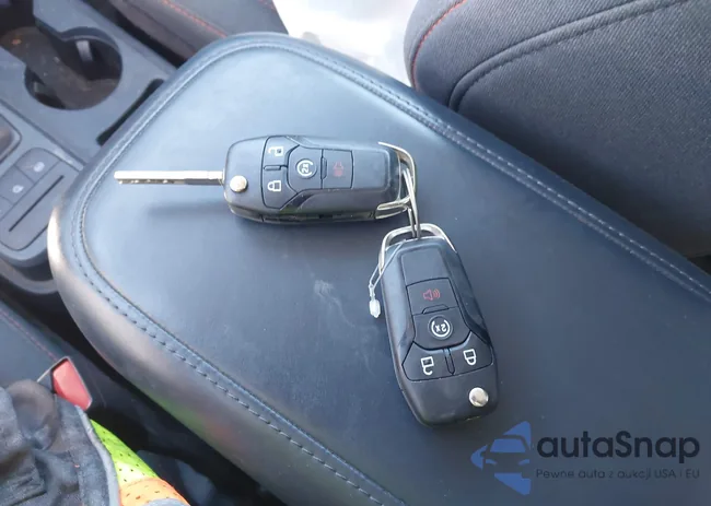 3FTTW8E36NRB00480: 44343863