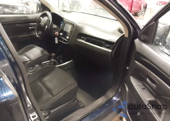 JA4AZ3A39LZ045596: 44343934