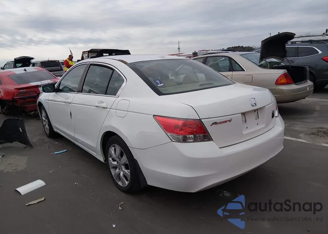 1HGCP2F8XAA033053: 44345052