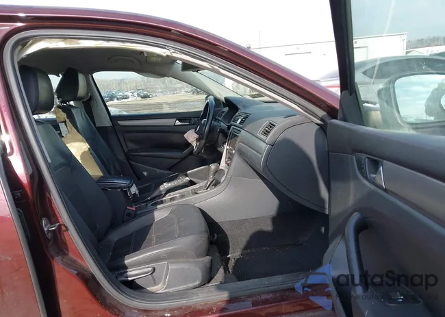 1VWBP7A3XEC015002: 44345189