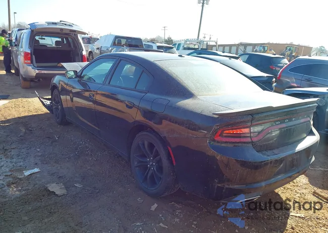 2C3CDXBG4JH206668: 44345206