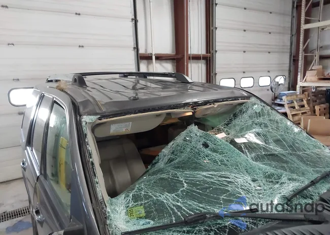 1FMJU2A51EEF64275: 44345266