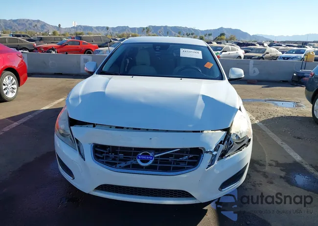 YV1622FS9C2024938: 44345268