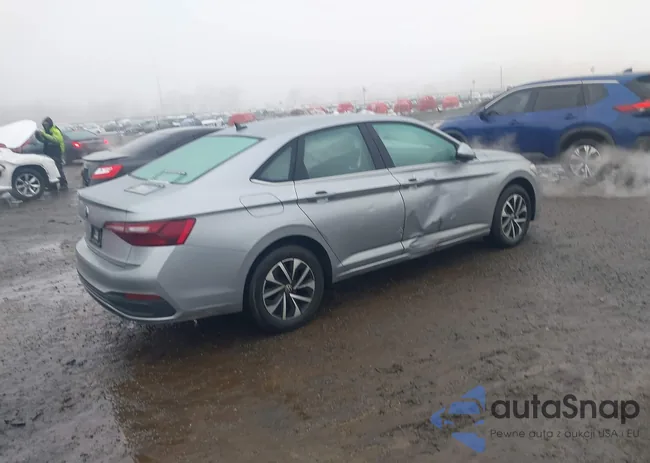 3VW5M7BU0PM044099: 44345371