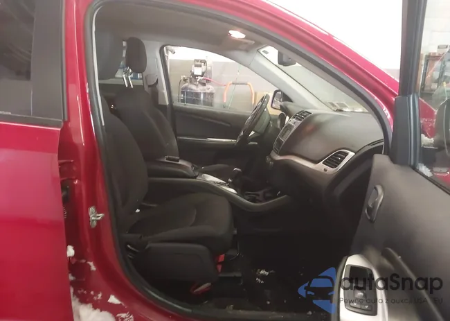 3C4PDCAB7JT533780: 44345540