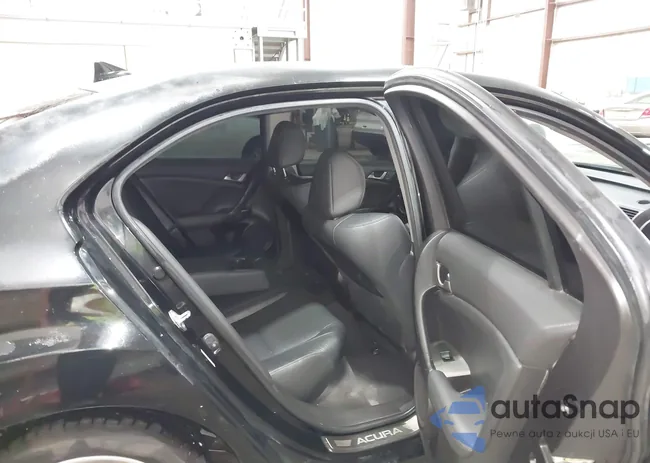 JH4CU2F63AC031881: 44344658