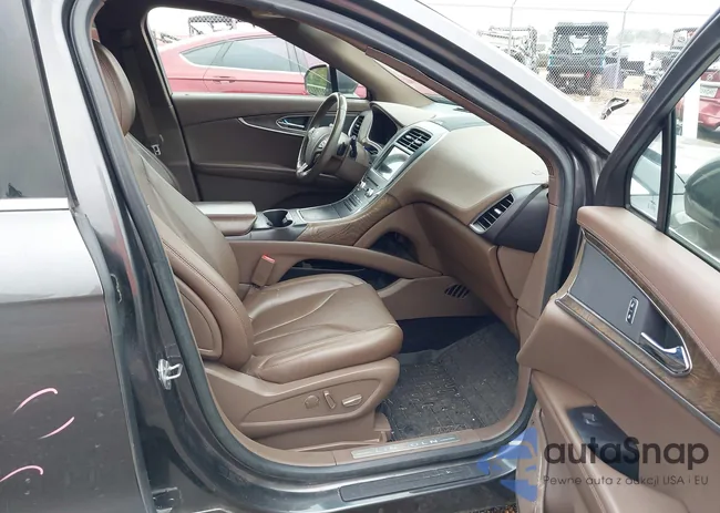 2LMPJ6LR9JBL11659: 44346002