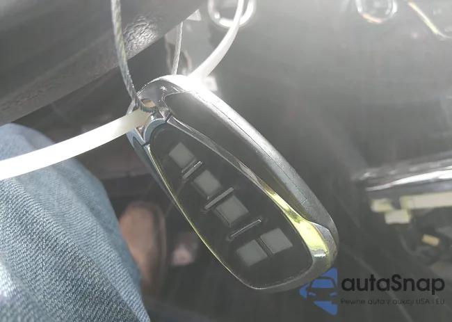 1G1BE5SM8H7118090: 44346179