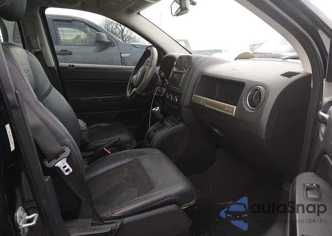 1C4NJDBB4GD804457: 44346237