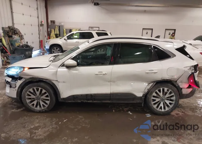 1FMCU9J96MUA58031: 44345556