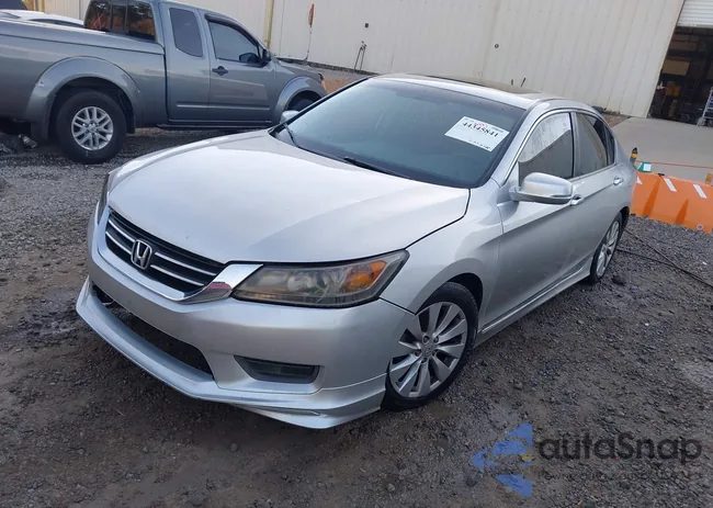 1HGCR2F77DA160574: 44345841