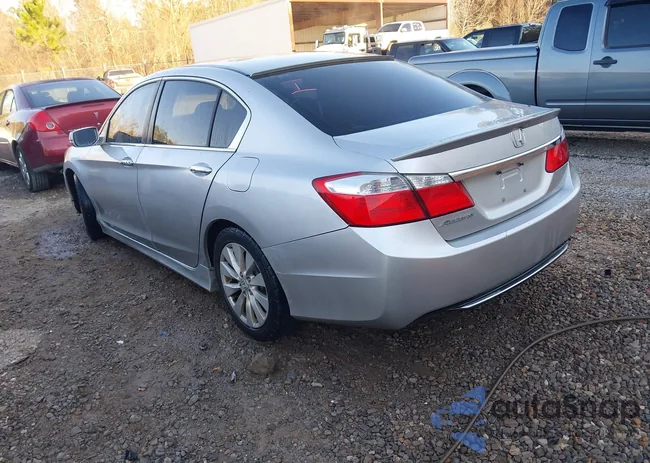 1HGCR2F77DA160574: 44345841