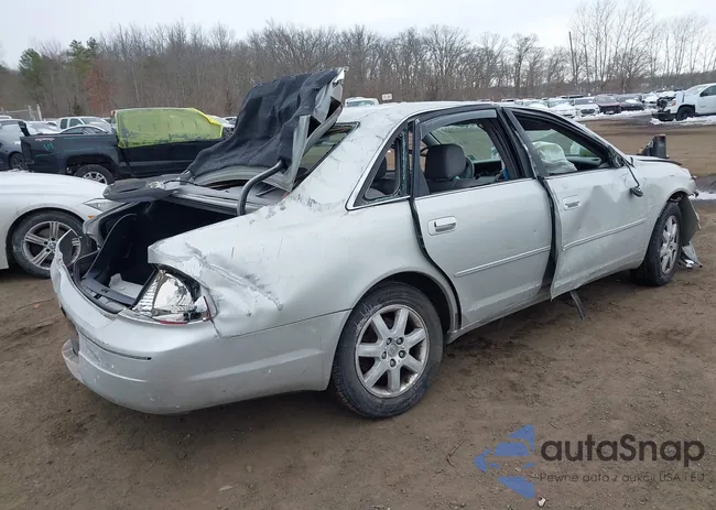 4T1BF28B0YU001836: 44345939