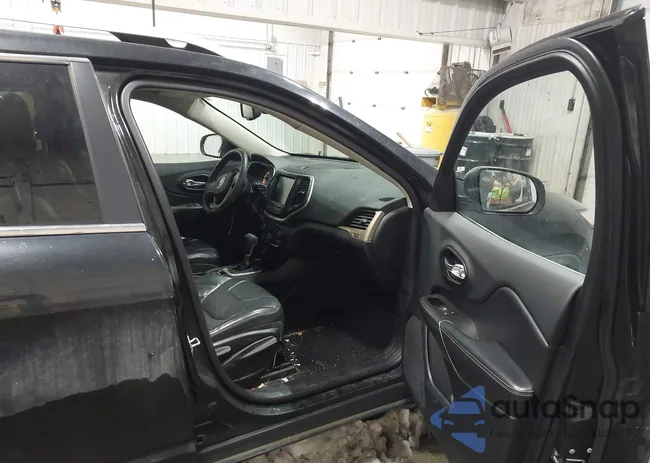 1C4PJMDS1EW150718: 44345943