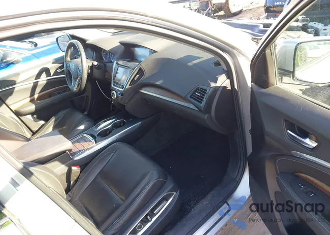 5J8YD4H56LL057578: 44346947