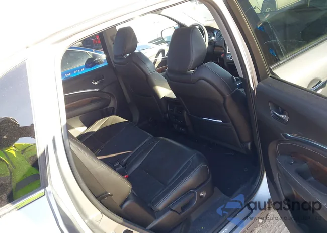 5J8YD4H56LL057578: 44346947