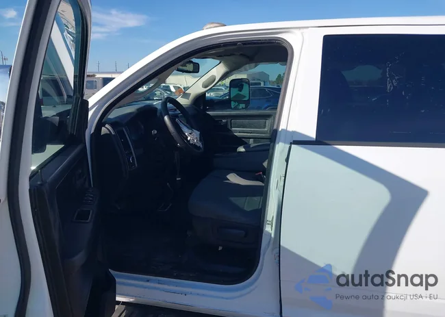 3C6UR5HL3FG665019: 44347014