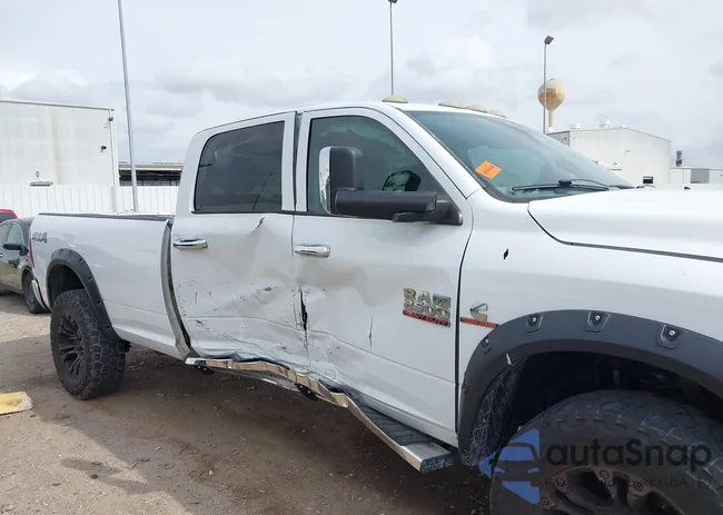 3C6UR5HL3FG665019: 44347014