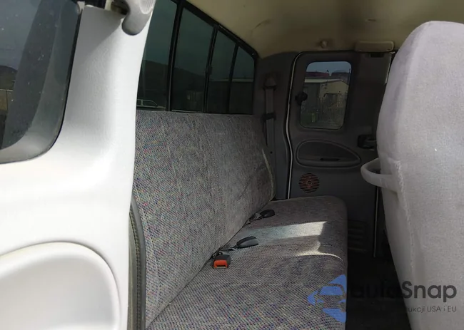 3B7HC13Z0XG204085: 44347013