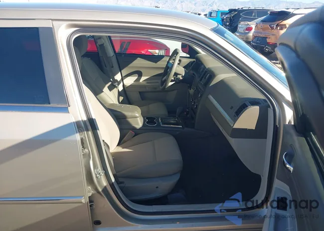 2C3KA43R48H208112: 44347307