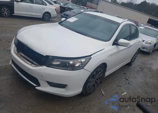 1HGCR2F56FA130869: 44347319