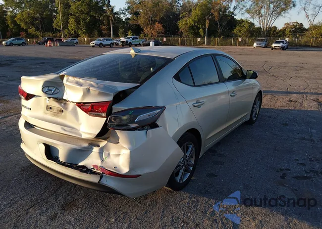 KMHD84LF6HU404082: 44347344