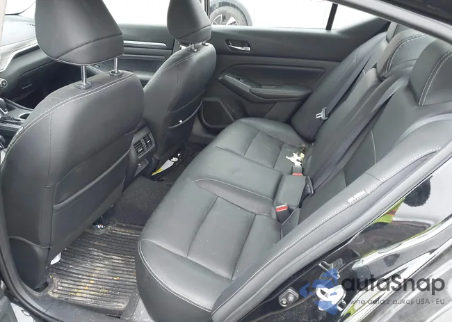 1N4BL4FW3KC221960: 44347427