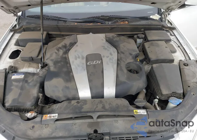 KMHGC4DD3CU210952: 44346715