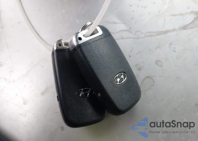 KMHGC4DD3CU210952: 44346715