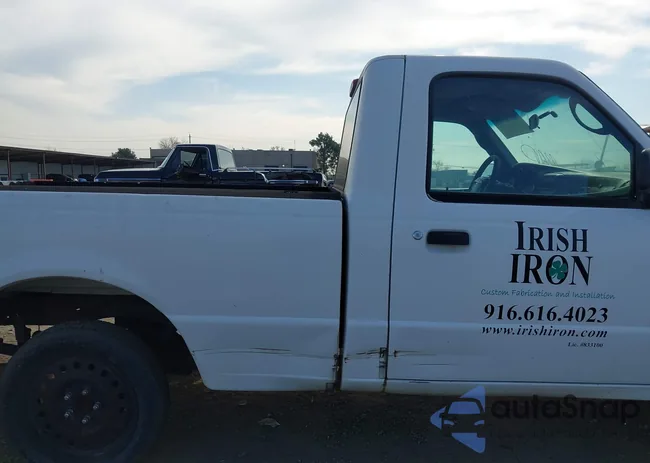 1FTYR10UX4PA41895: 44346810