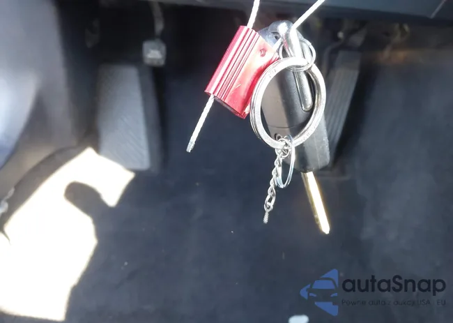 4T1G11AK8LU504001: 44346900