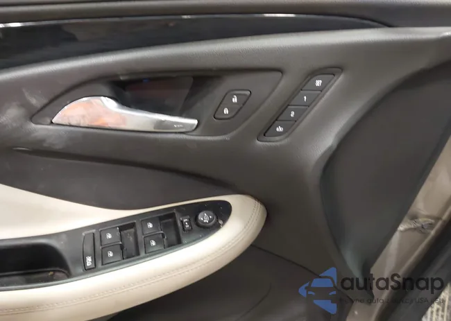 LRBFXESX9GD176415: 44346924