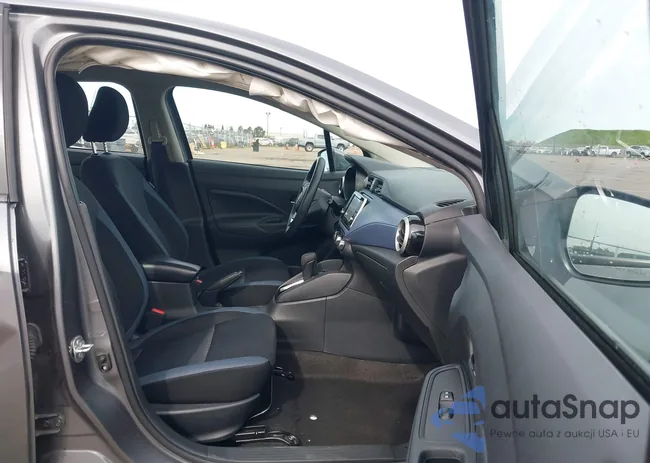 3N1CN8EV8PL833837: 44347953