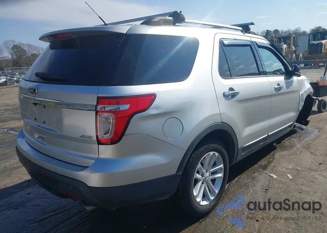 1FMHK8D84CGA48832: 44347990