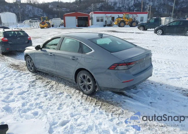 1HGCY2F63PA035599: 44348136