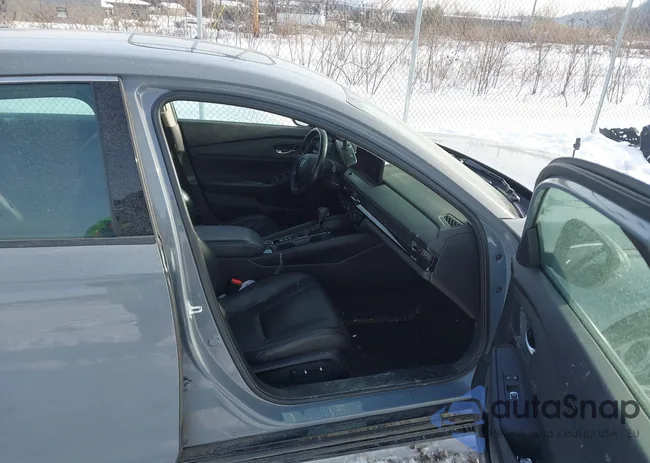 1HGCY2F63PA035599: 44348136