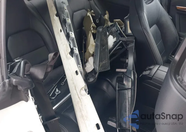 WDDKJ5KB0DF198623: 44348177