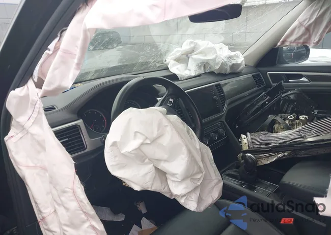 1V2ER2CAXJC567794: 44348197