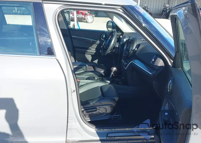 WMZYT3C55K3E97053: 44348209