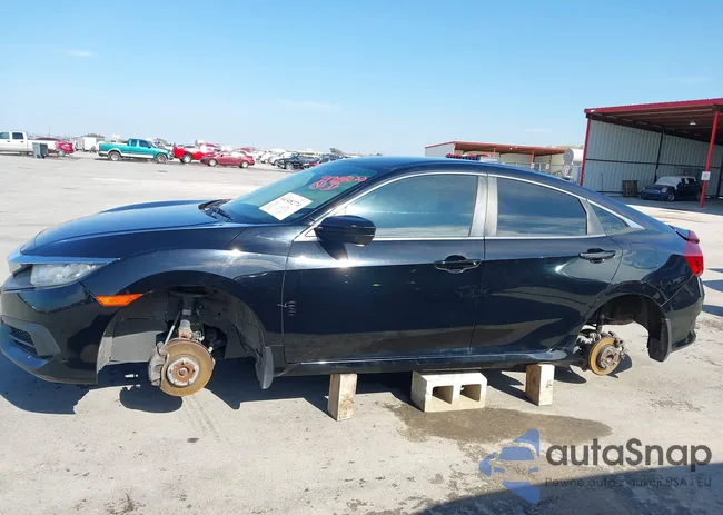 19XFC2E58JE007188: 44348270