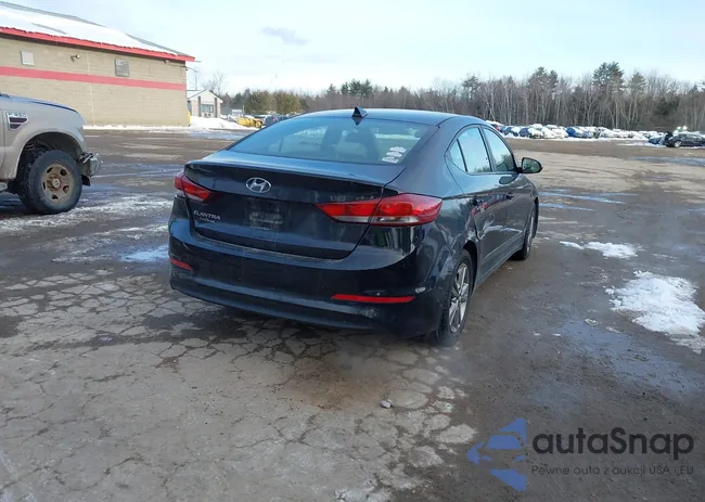 KMHD84LF5HU211437: 44348371